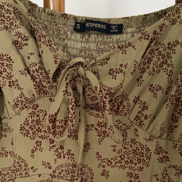 Olive Green Paisley Floral Maxi Dress - Picture 4 of 8